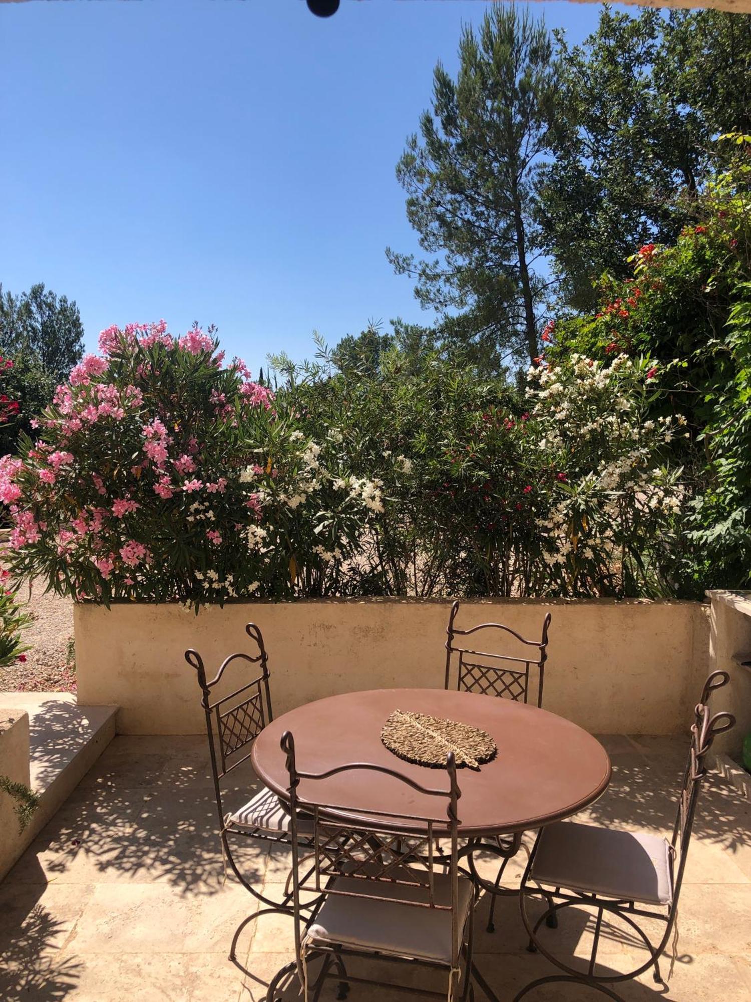 Le Cocon De Provence Lägenhet Fayence Exteriör bild